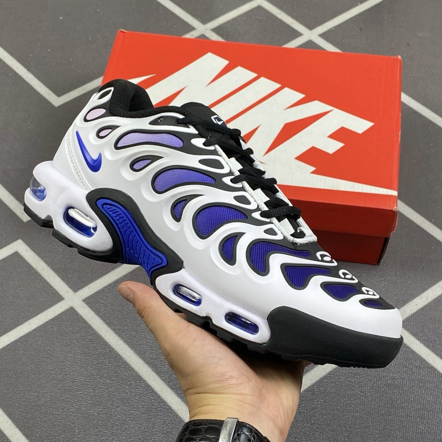 Air Max Plus Drift 97
