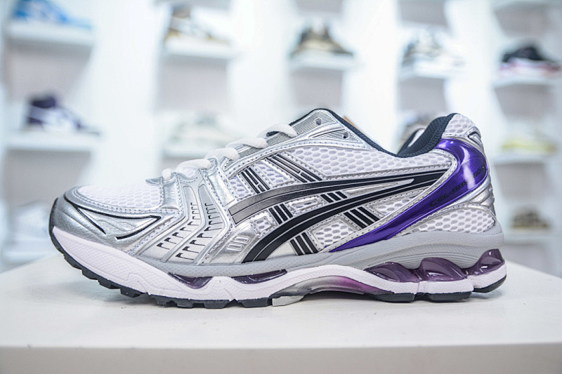 ASICS Running Shoes product