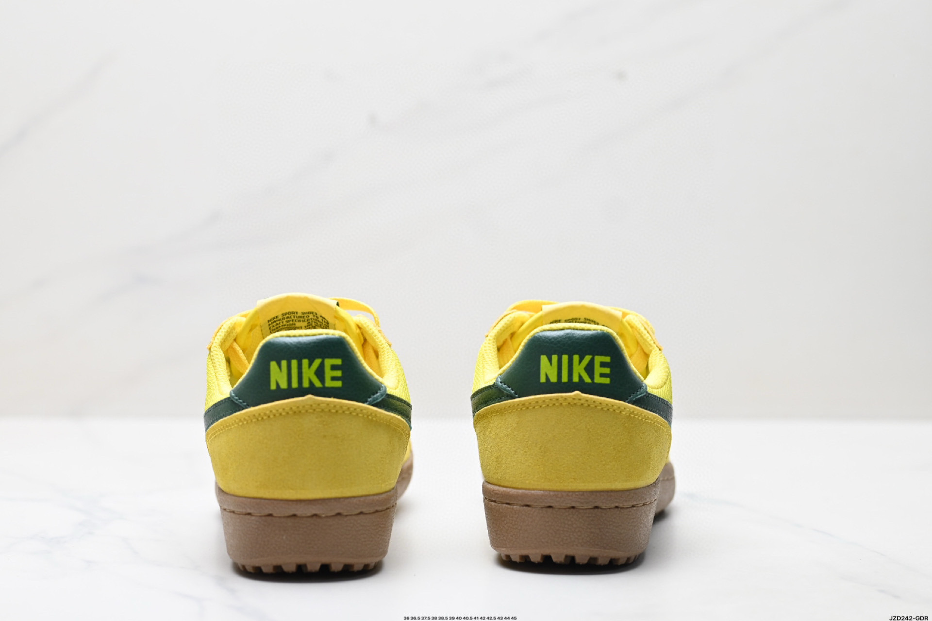 Nike Field General 82