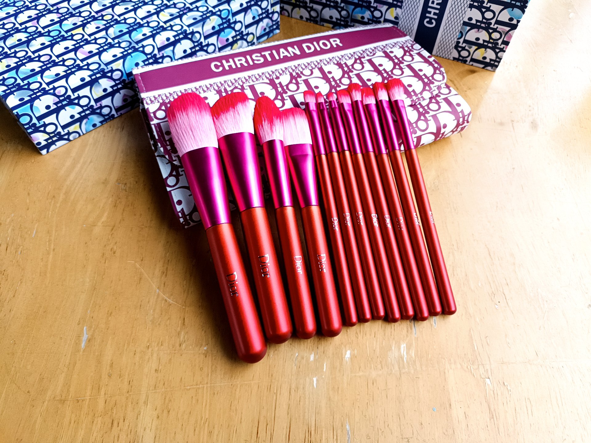 Dior  Makeup Brushes