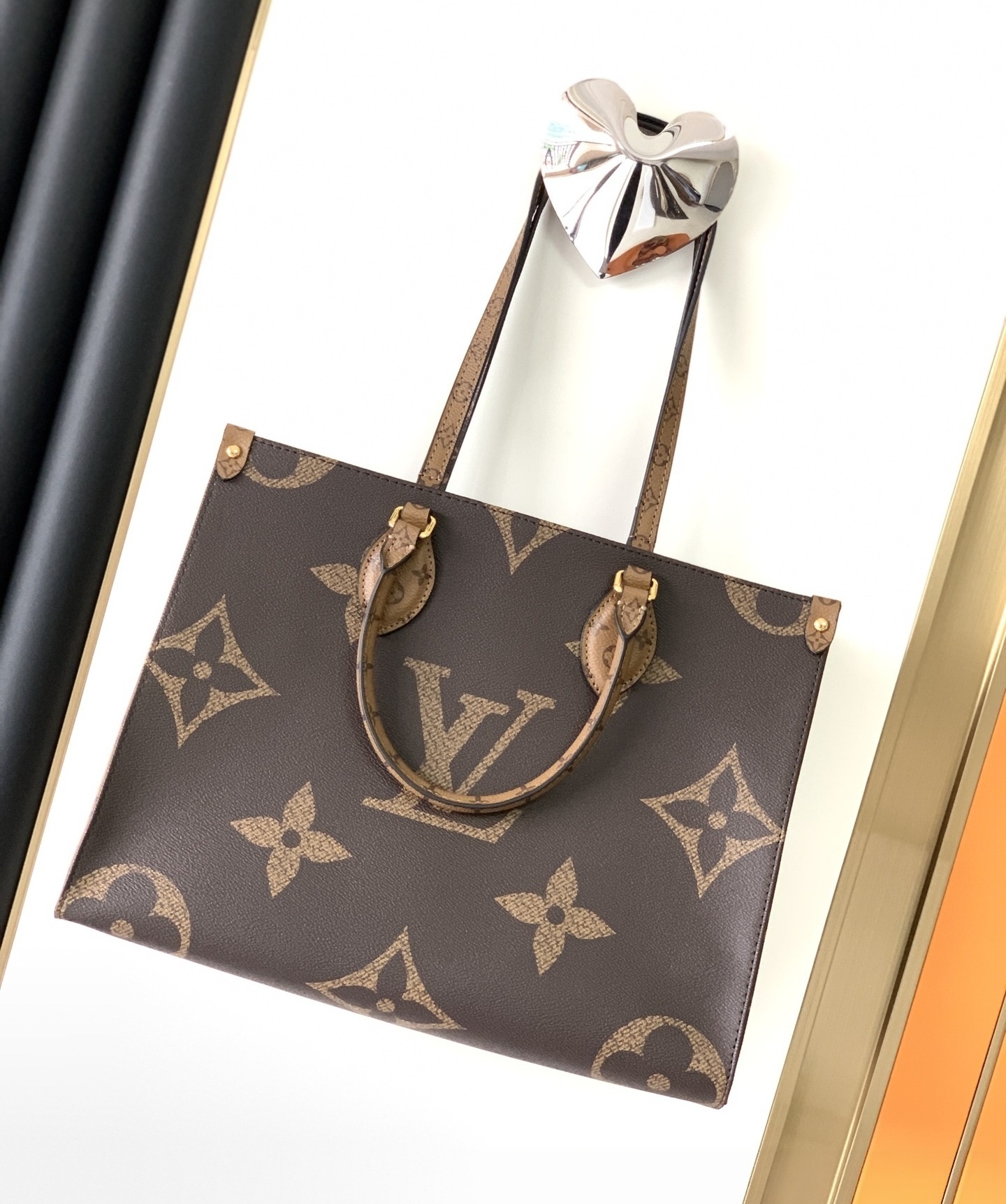 LV Tote Bag