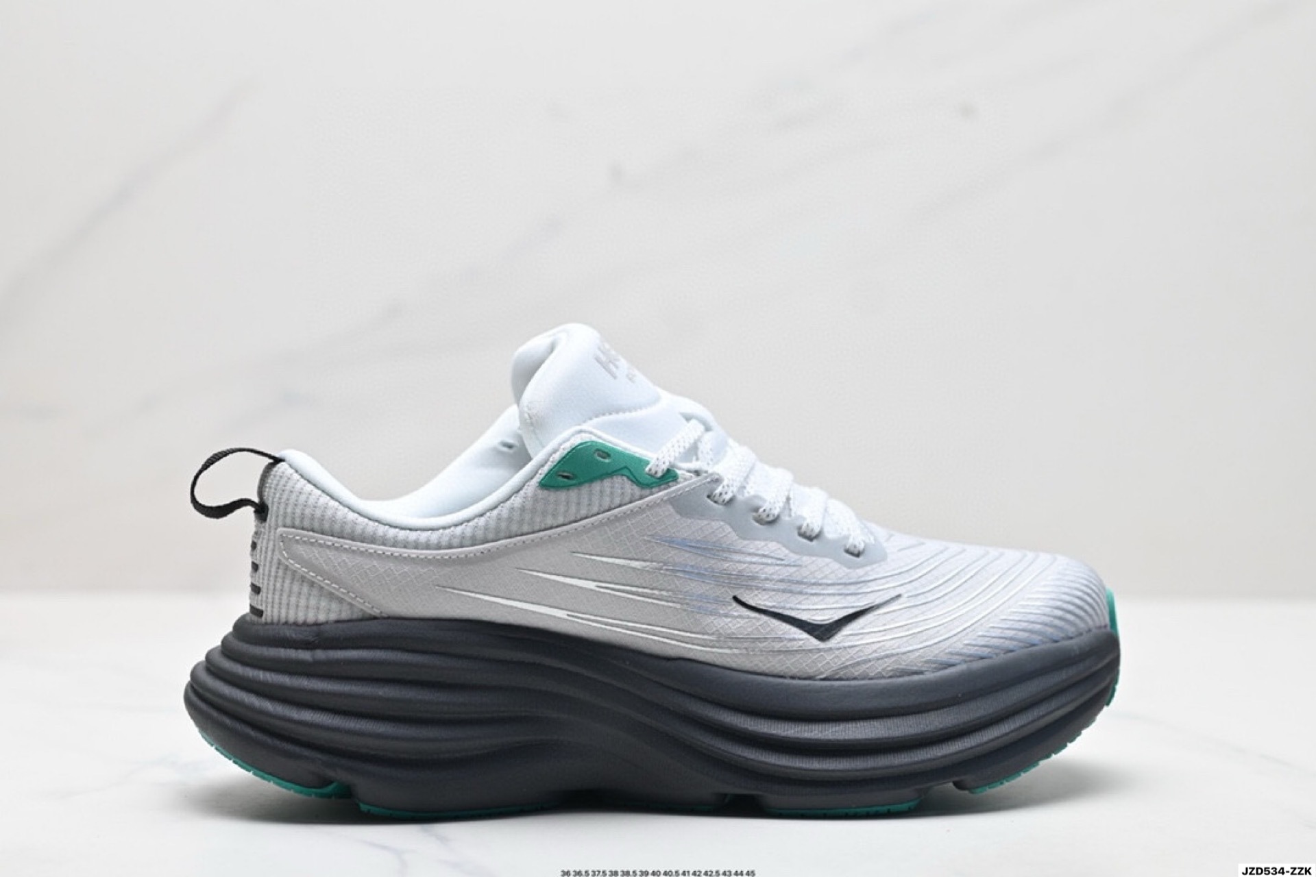 HOKA Bondi 8