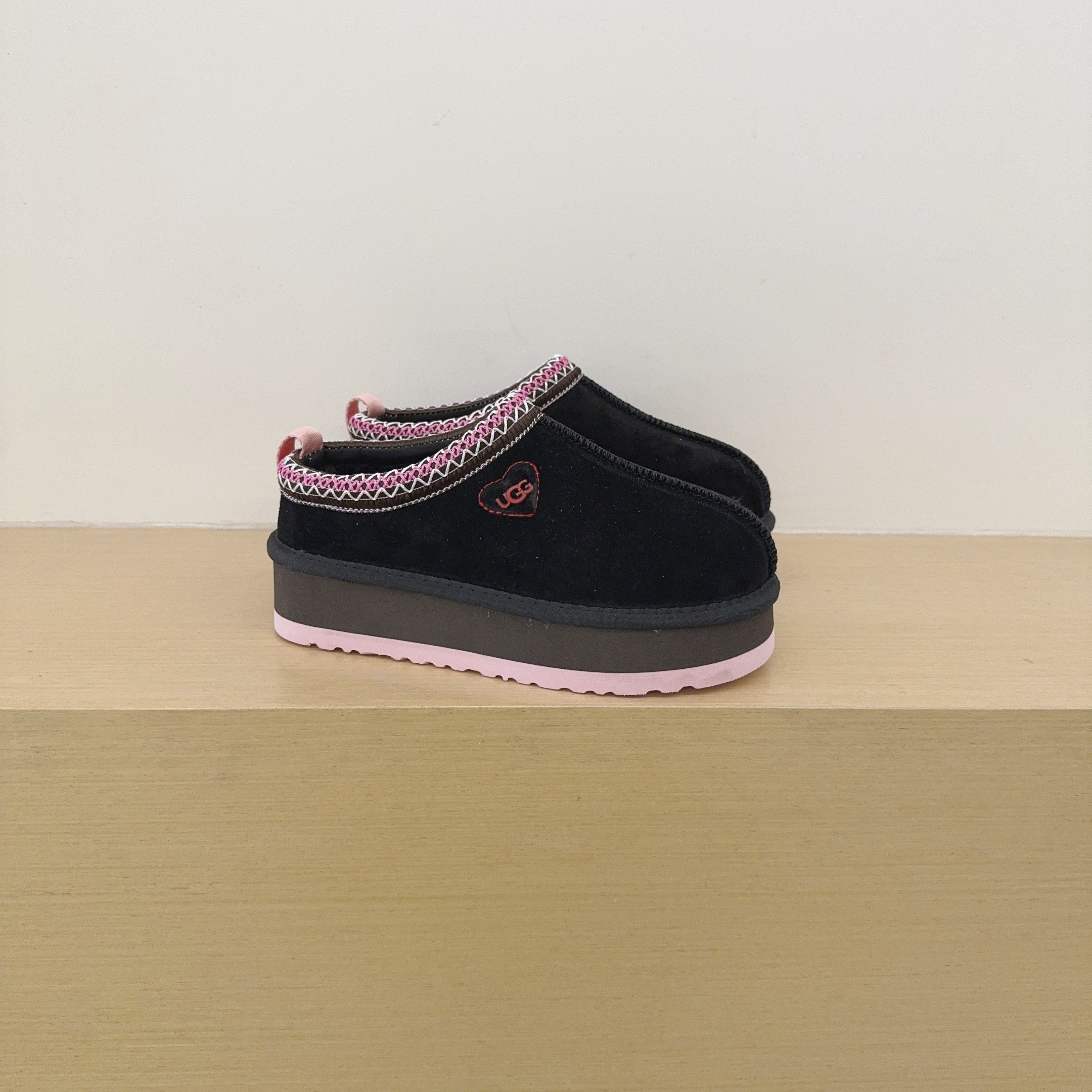 UGG Kids Heart Platform Slippers