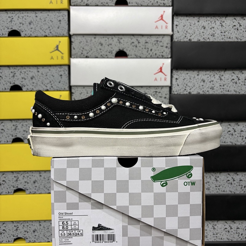 Vans Old Skool Black Vintage Pearl