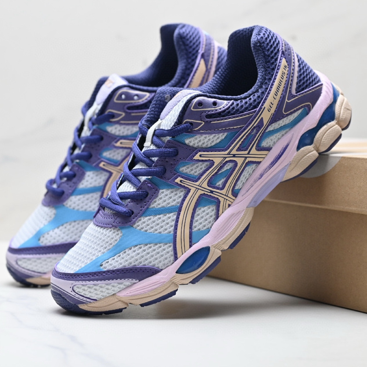 ASICS Gel-Cumulus 16