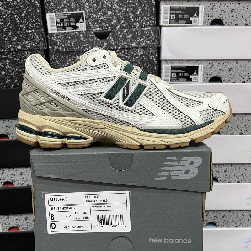 New Balance 1906 Sneakers