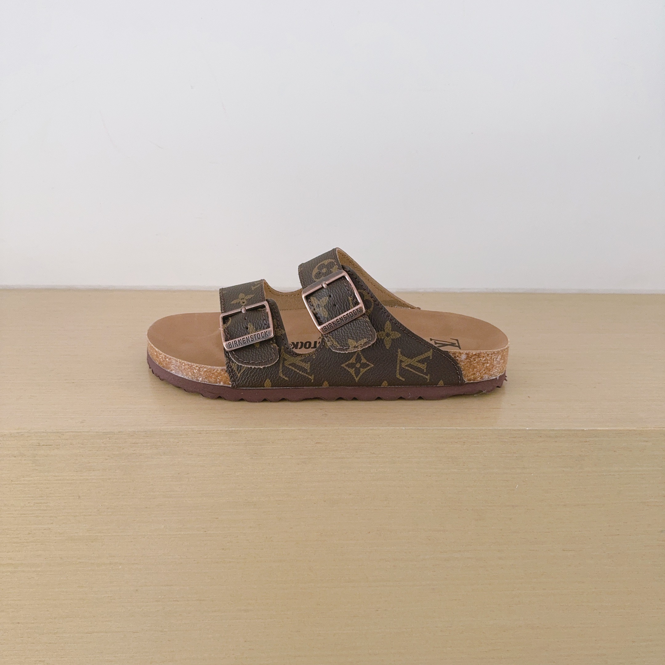 UGG Kids Birken-Style Two-Strap Sandals Collaboration Series Adult And Kids