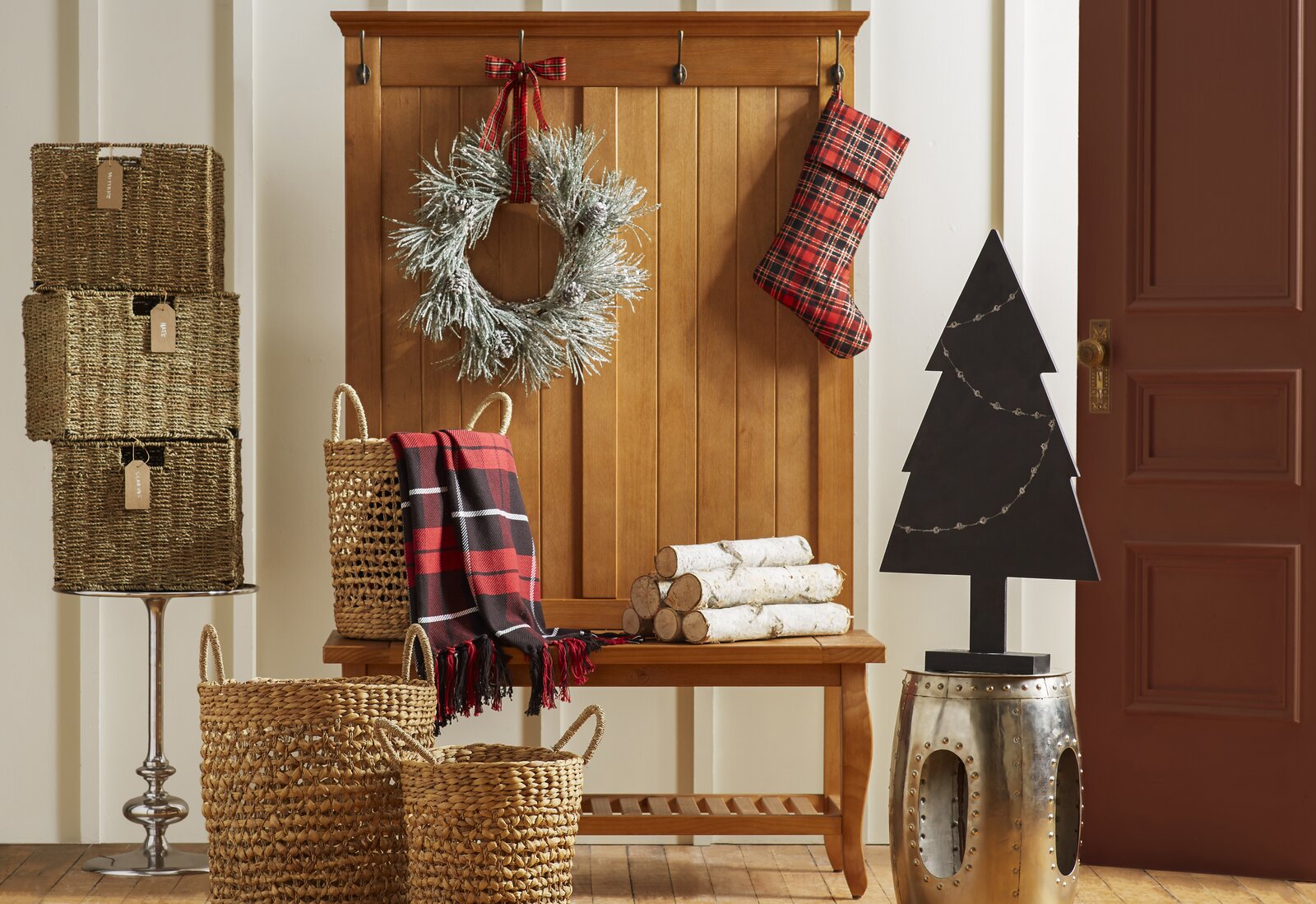 Bernnadette 40'' Wide Pine Solid Wood Hall Tree with Bench