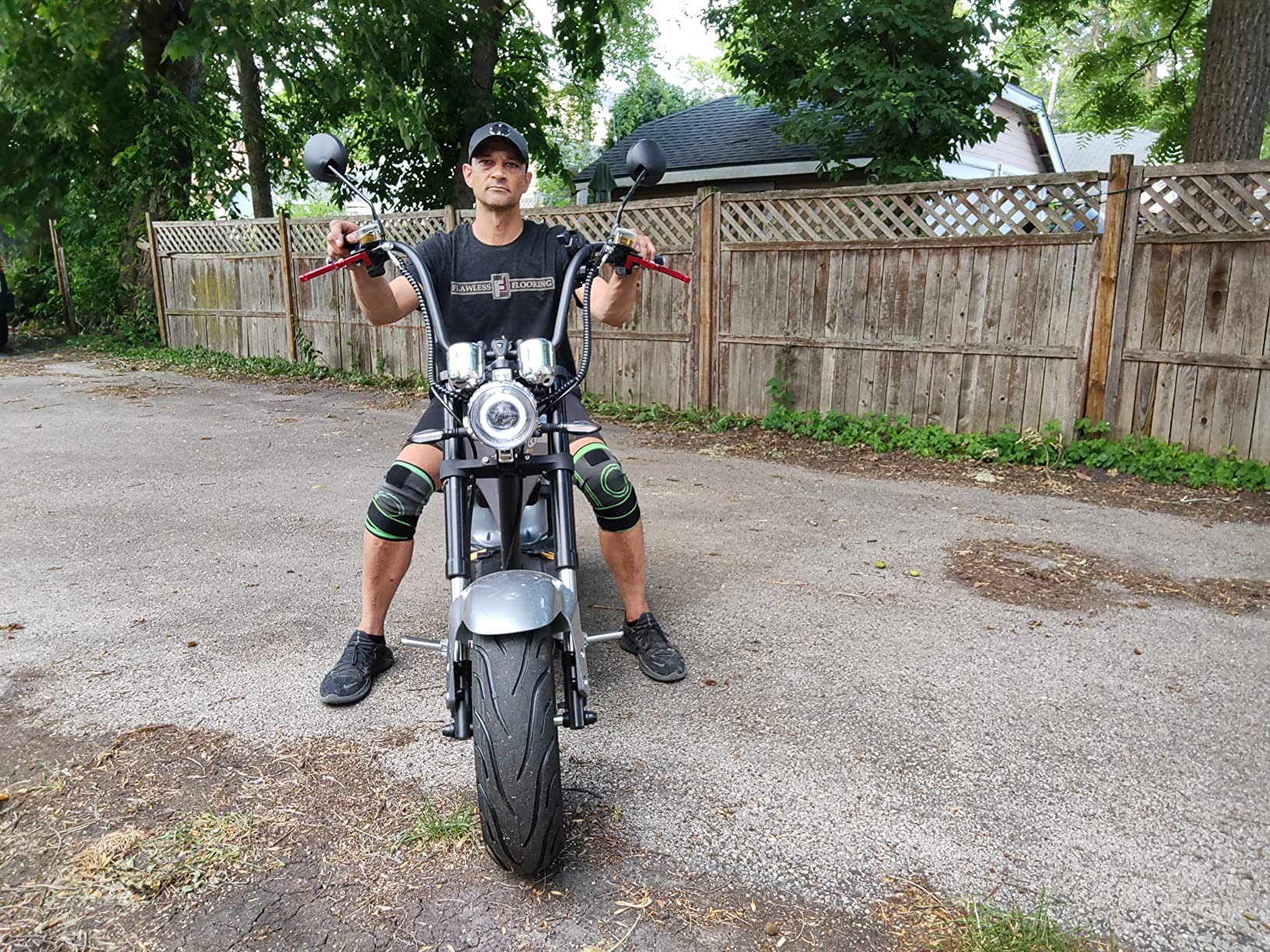 eAhora M1P 37Mph 2000W Electric Motorcycle for Adults