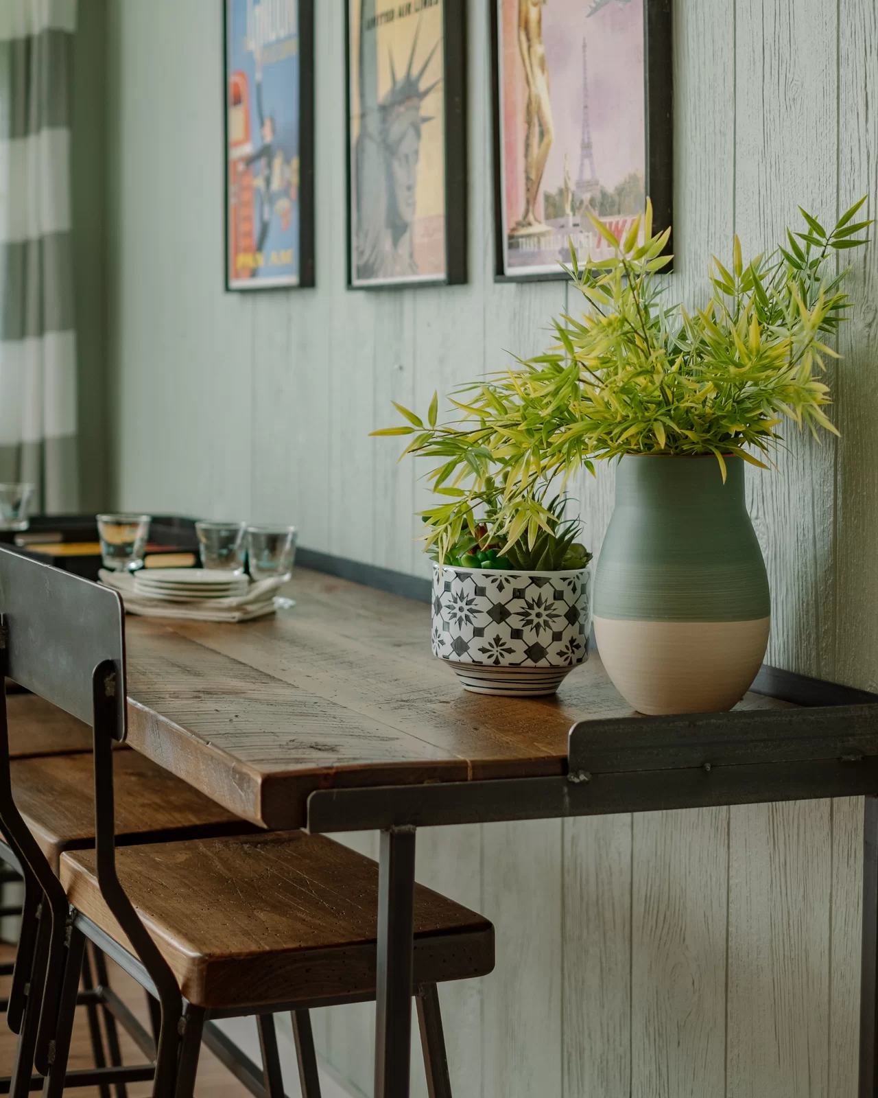 4 - Person Counter Height Dining Set