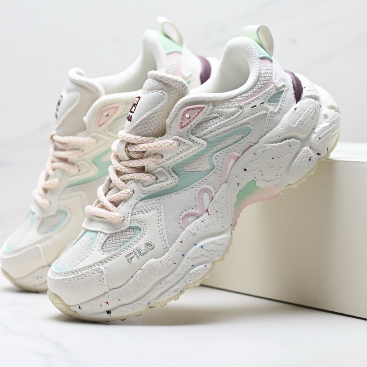FILA Fern Sneakers