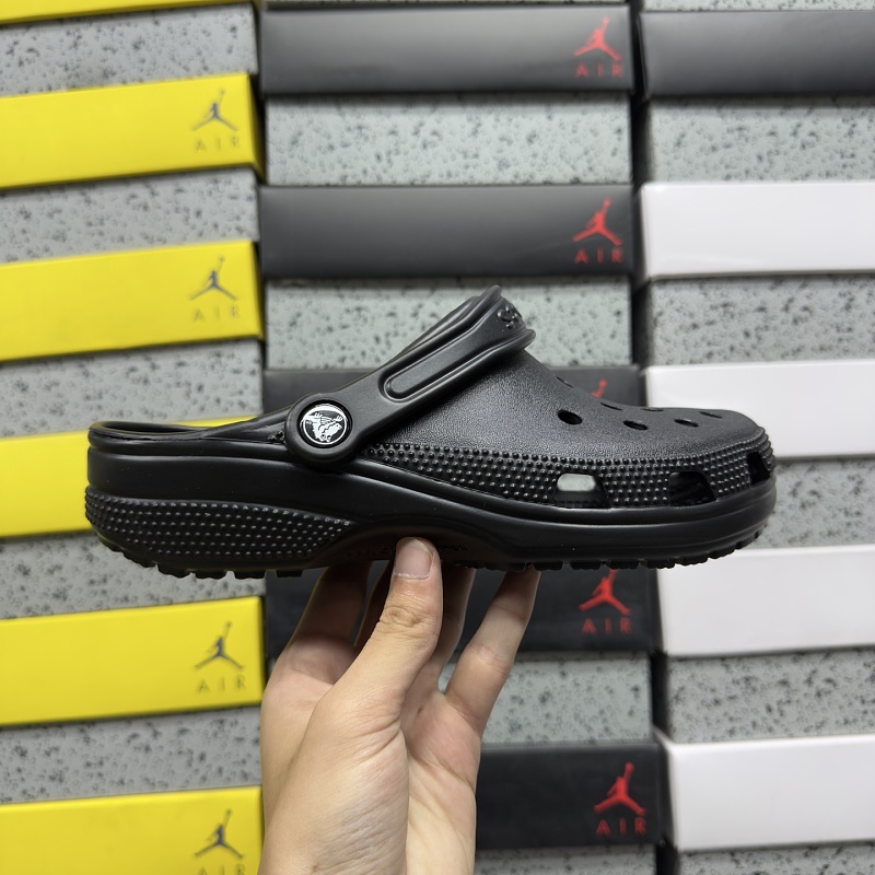 Crocs Star Clog - Black
