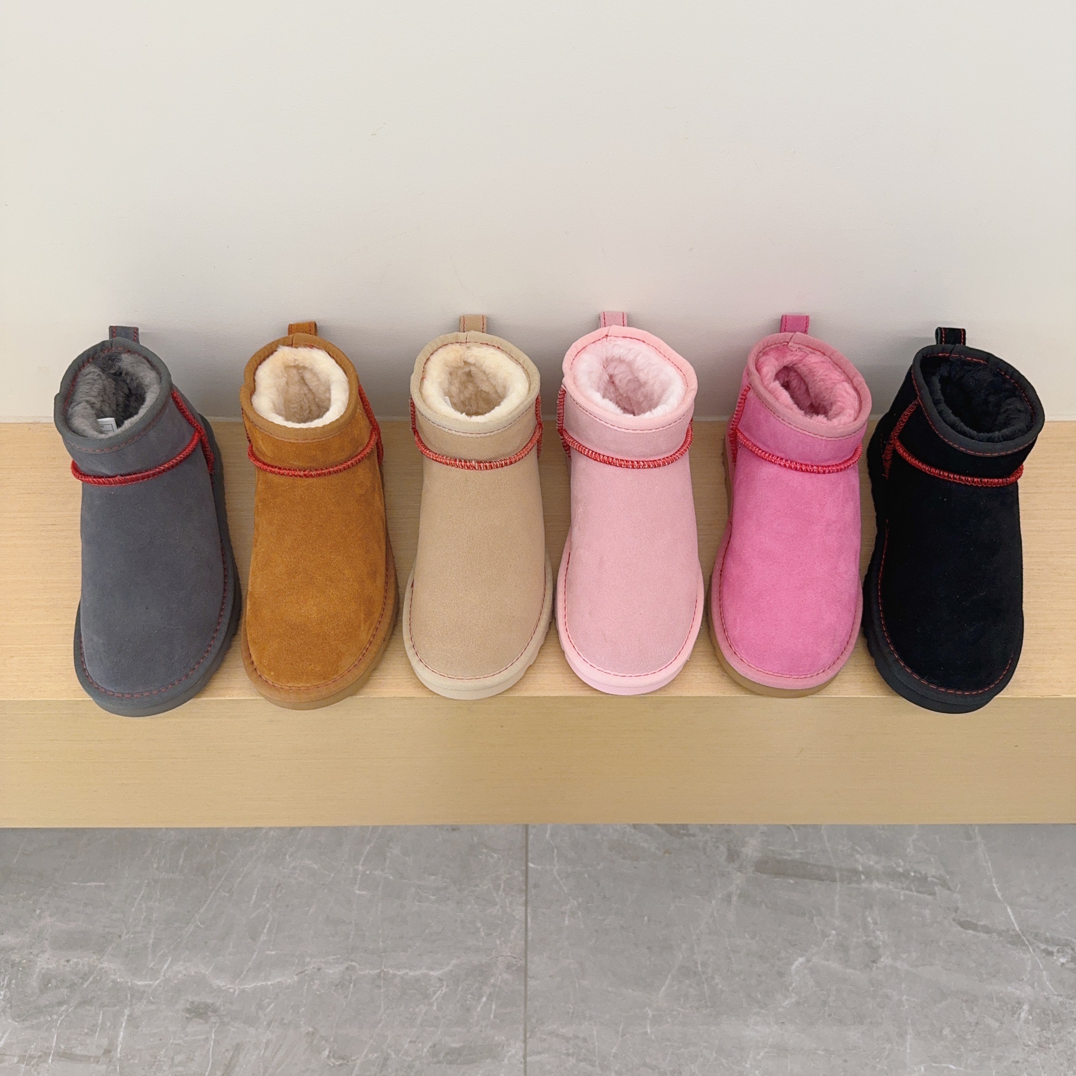 UGG Kids Footwear Style 027