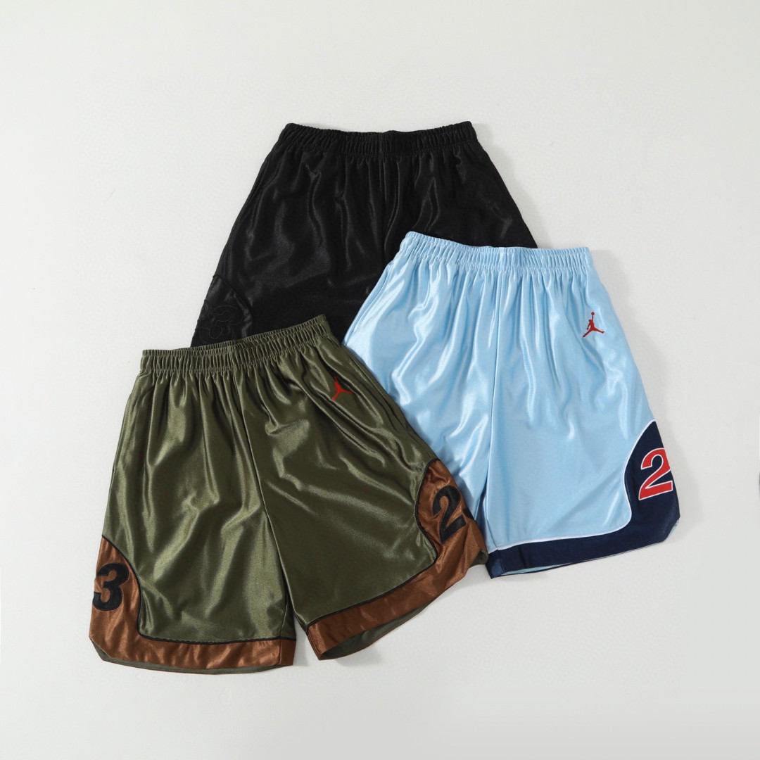 Supreme x AJ Jordan collaboration FW24 WEEK7 Warm Up Jersey shorts