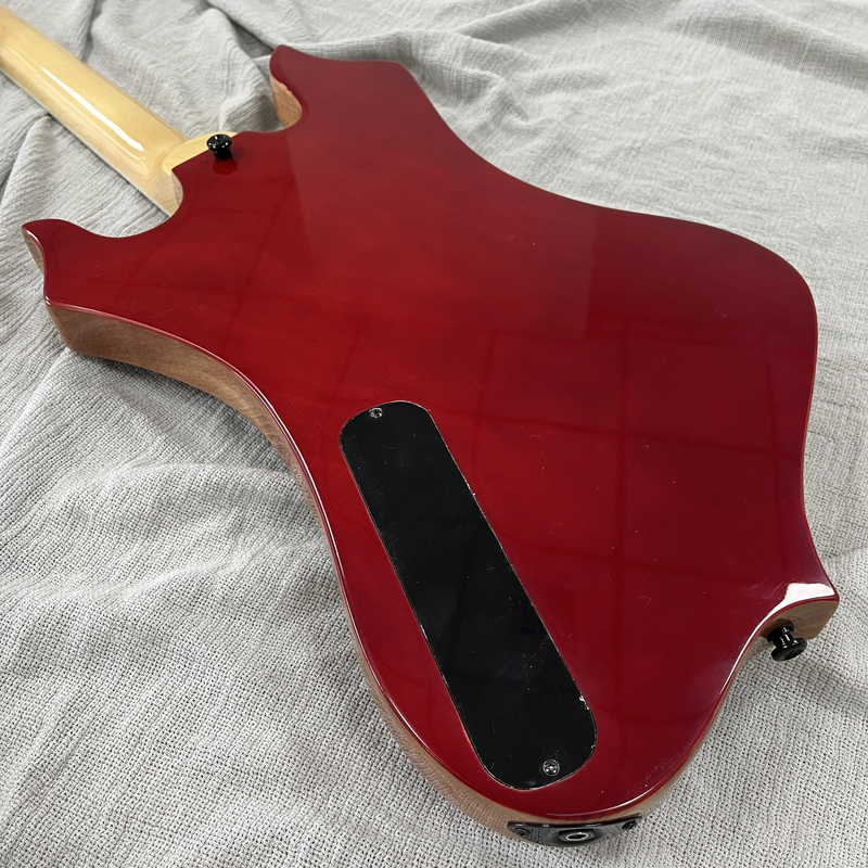 Electric Guitar with a Special 2H Pickup, Basswood Body 6 Strings Professional