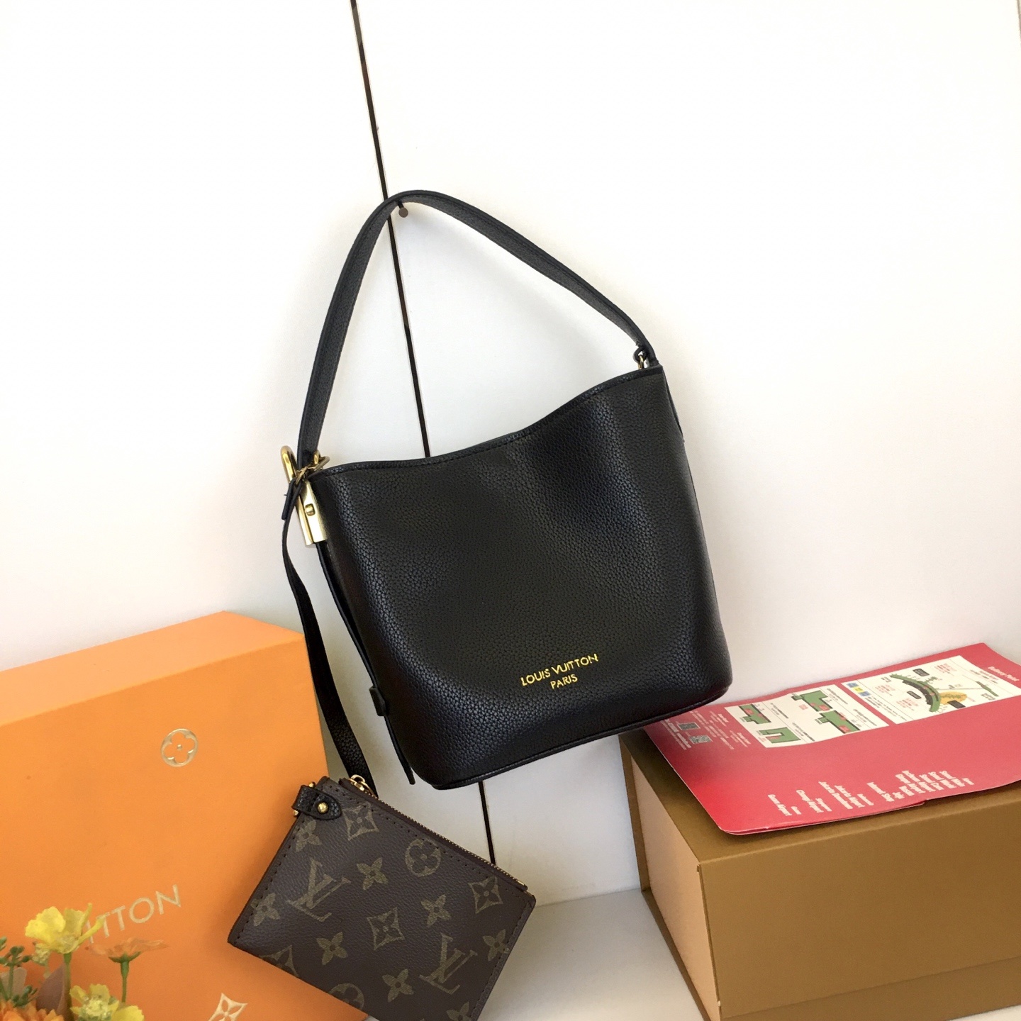 Louis Vuitton M25543