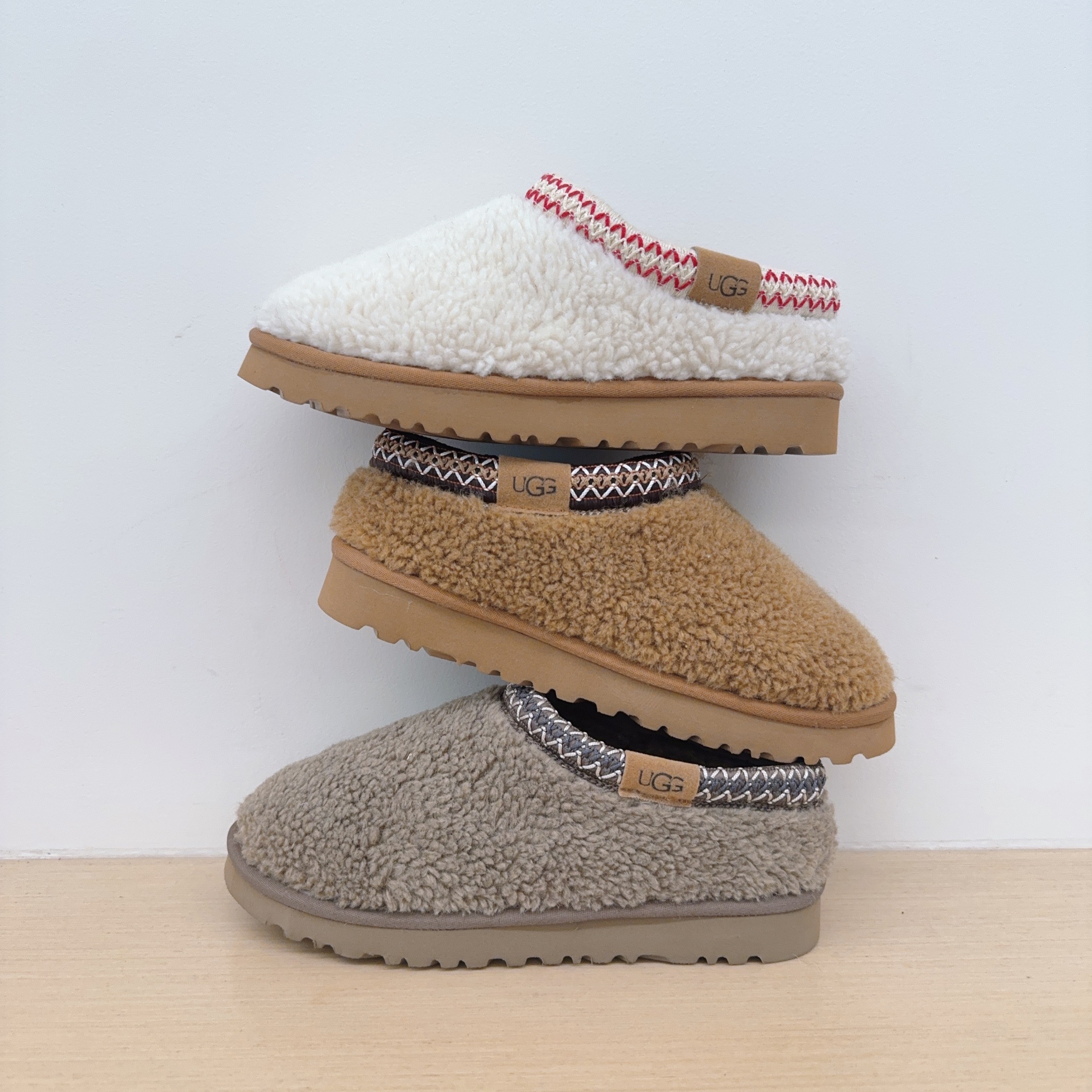 Curly Fleece Loafers
