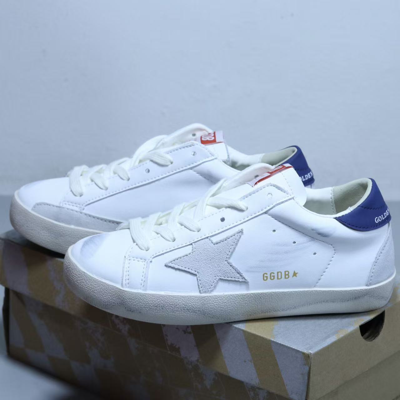 Golden Goose Super-Star