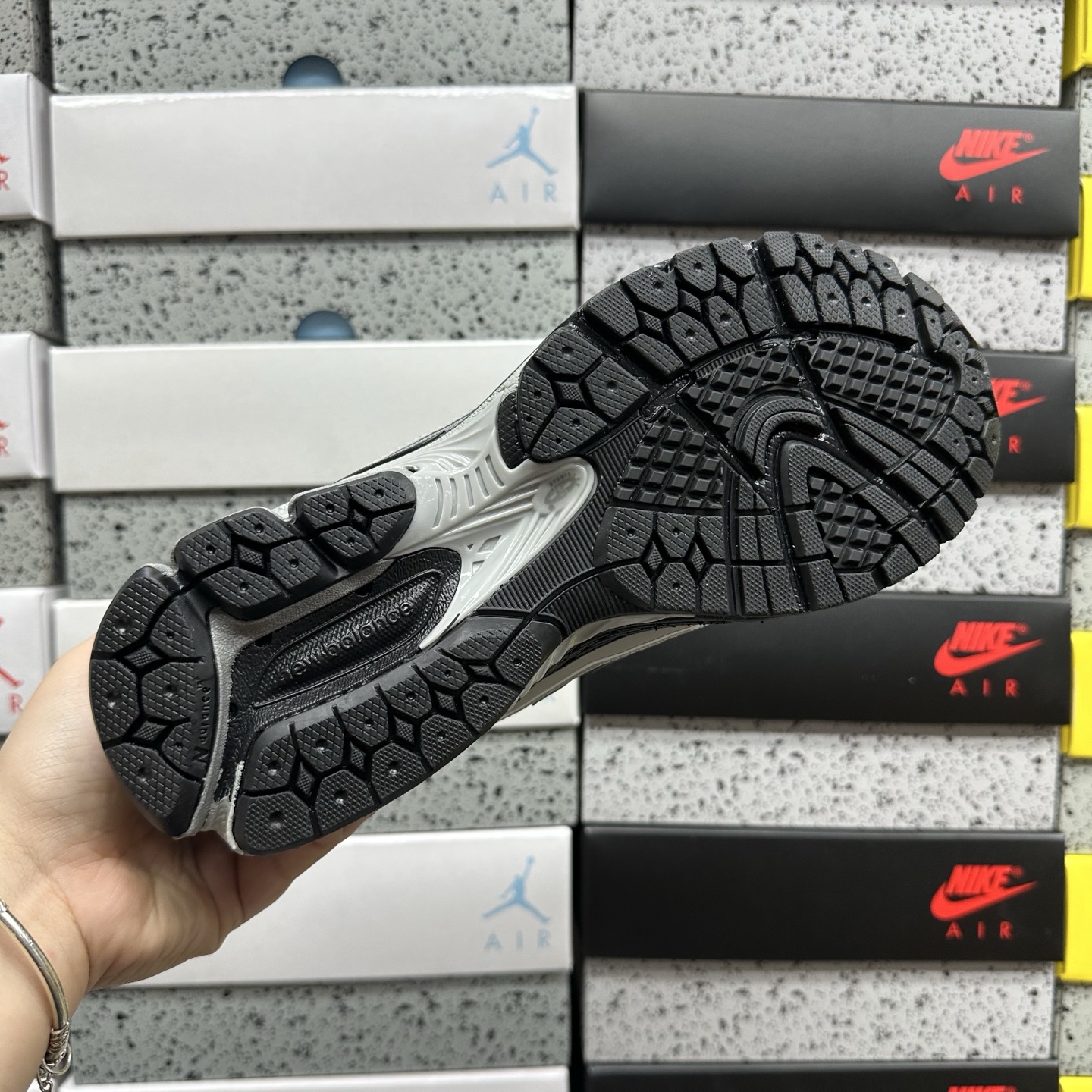 New Balance 1906 Sneakers detail 1