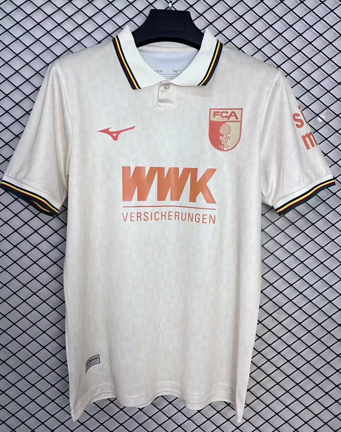 Augsburg FCA-Sondertrikot Fuggerstadt Creme S-4XL
