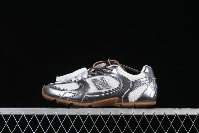 New Balance 530