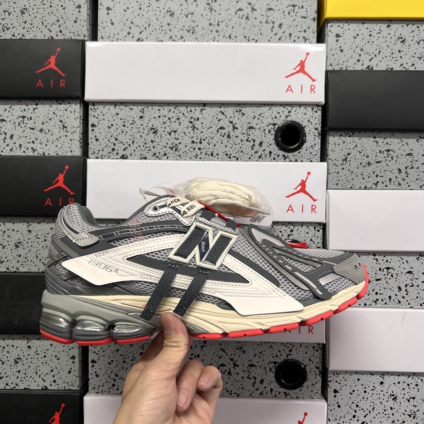 New Balance 1906 Sneakers detail 3
