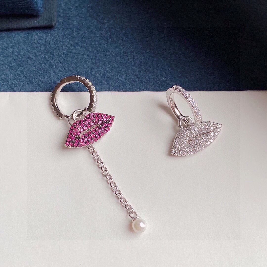 APM Monaco Irregular Lip Motif Hoop Earrings Pink Crystal & Pearl Dangle