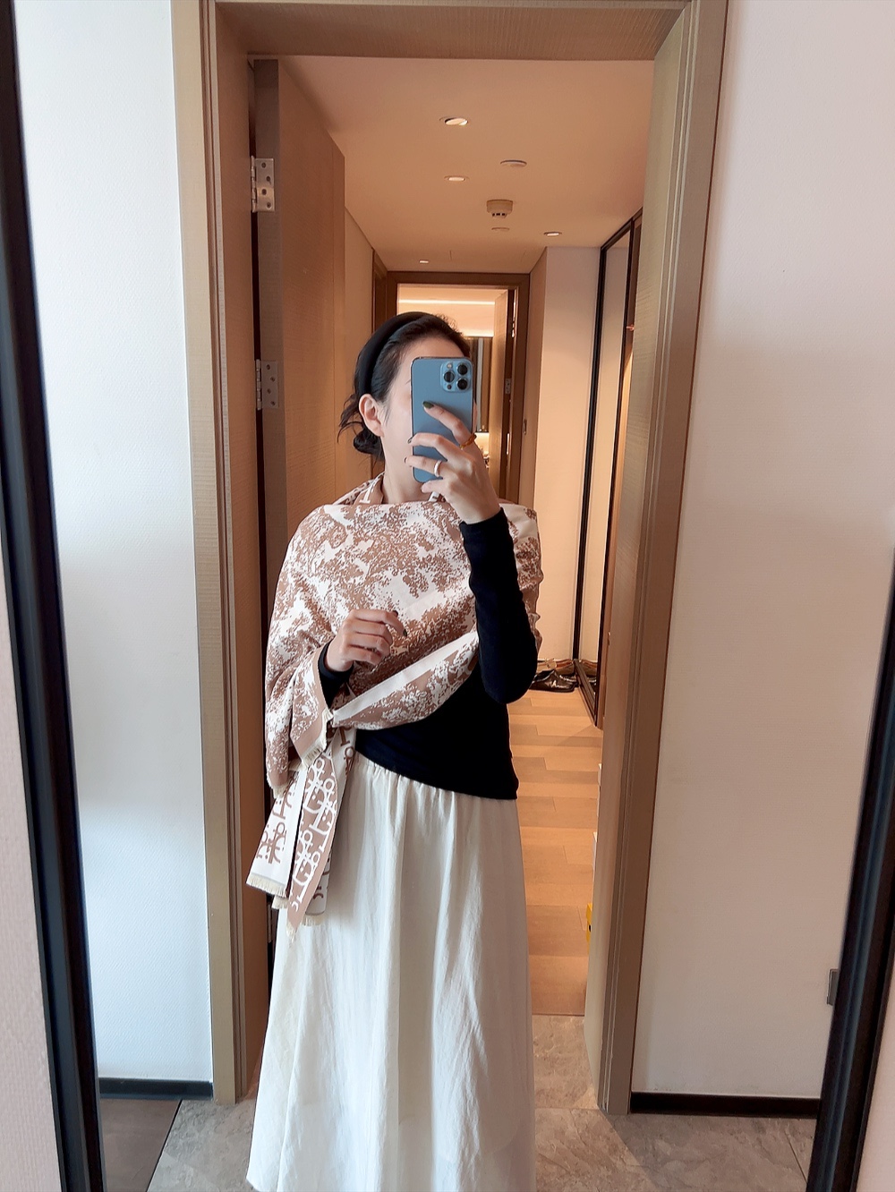 Dior Fringed Cashmere Shawl Beige Design B product images