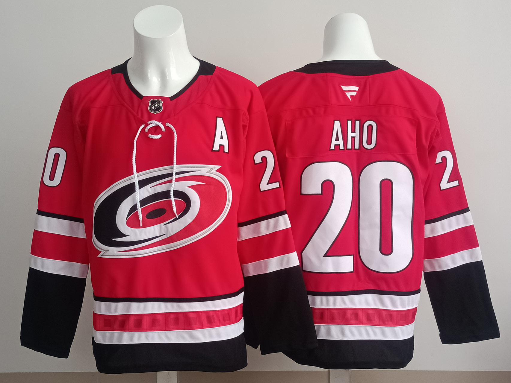 Carolina Hurricanes - Red