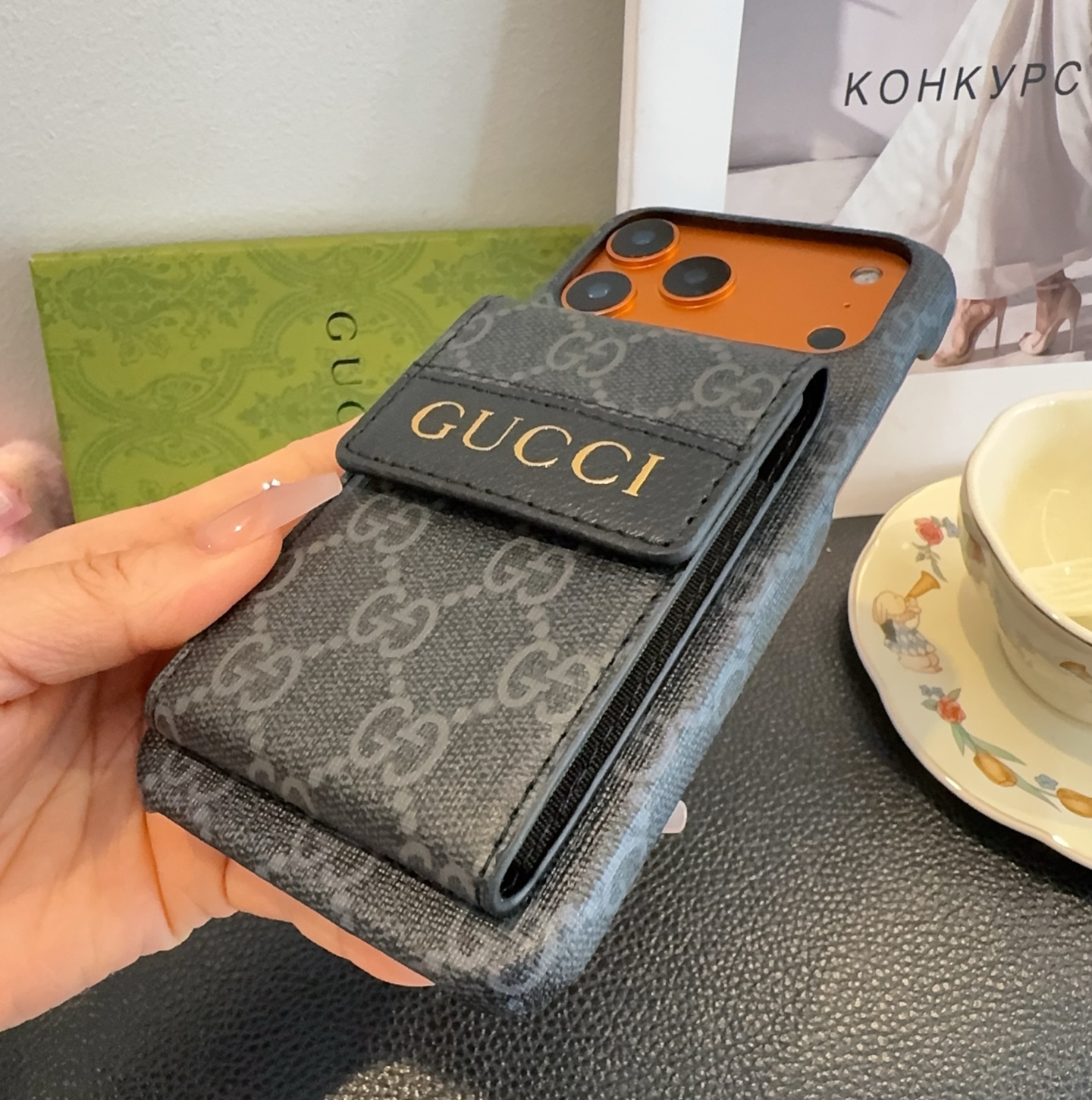 Gucci GG Supreme Monogram Card Holder Wallet Leather Luxury Phone Case