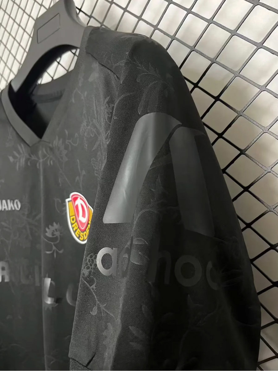 Dynamo Dresden 25/26 Special Jersey Black S-4XL
