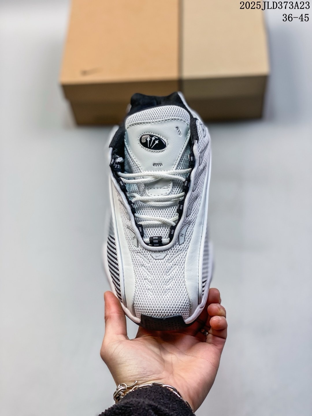 Nike Hot Step