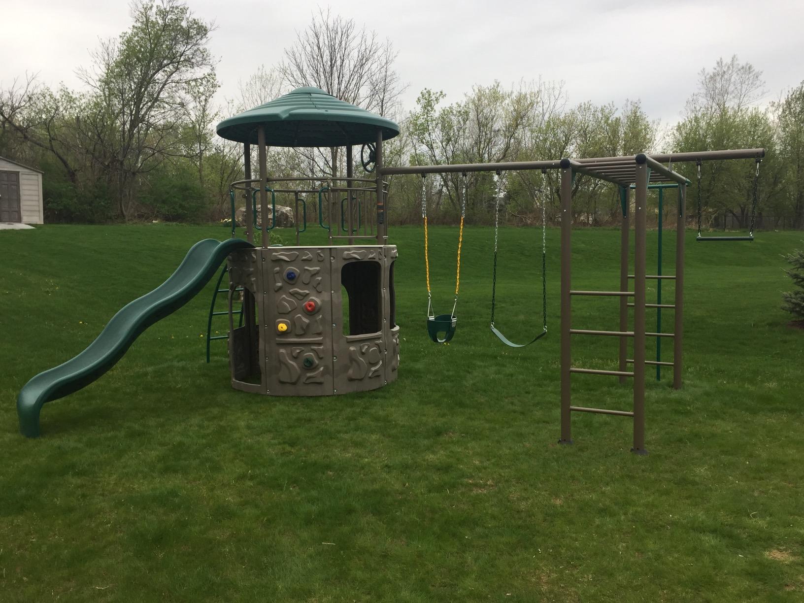 Lifetime Adventure Tower Deluxe Playset