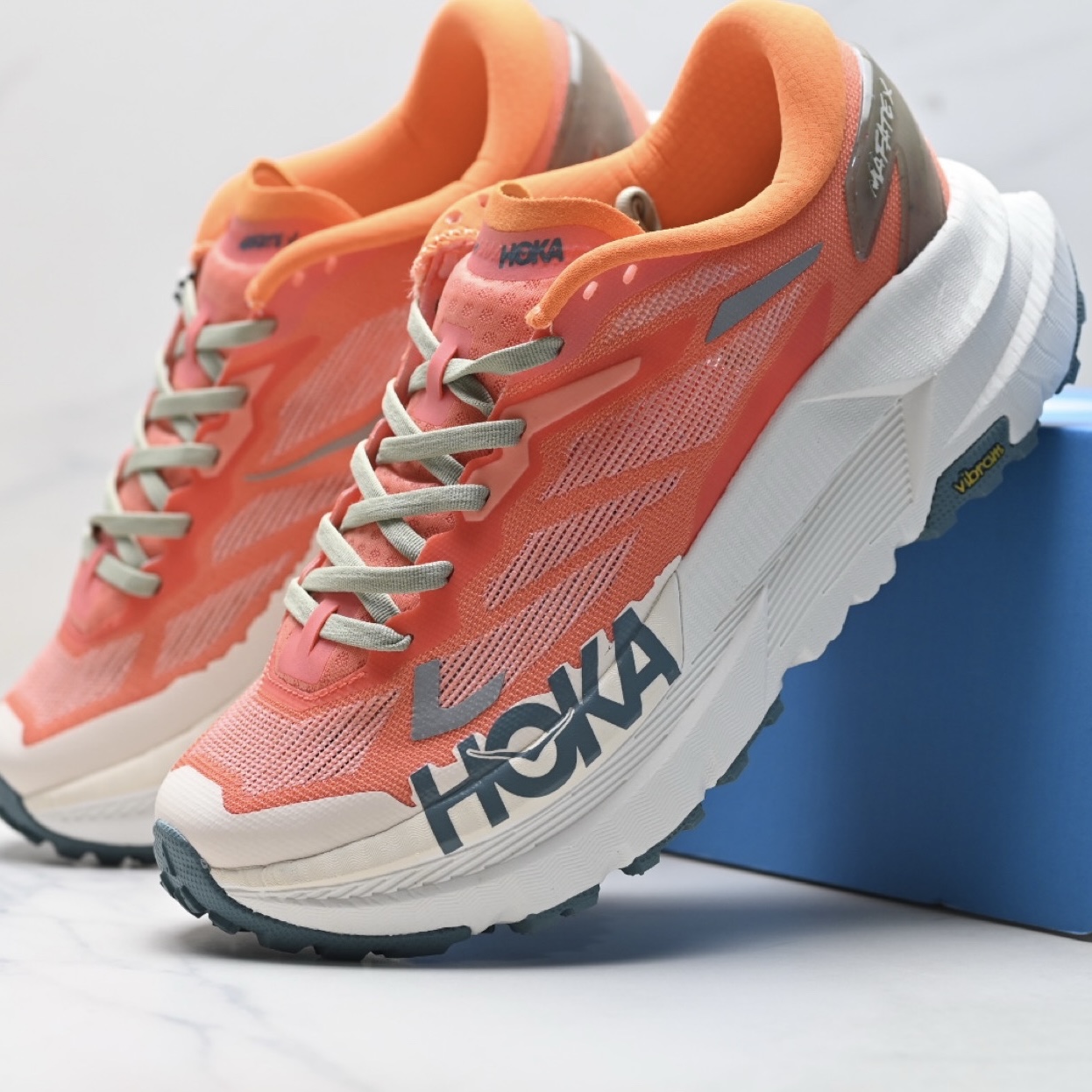HOKA Mafate X