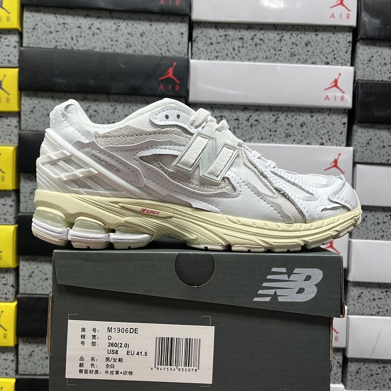 New Balance 1906 Sneakers