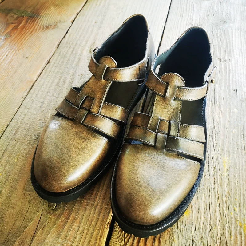 Roman cowhide distressed casual shoes