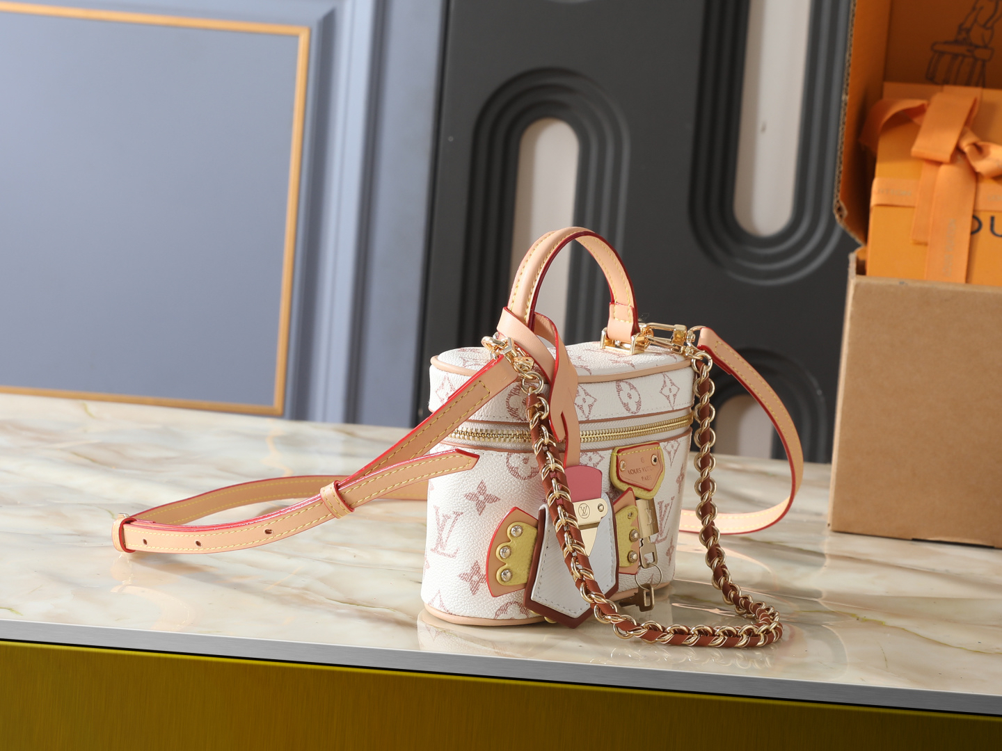 LV Louis Vuitton Desert Color Vanity Makeup Bag