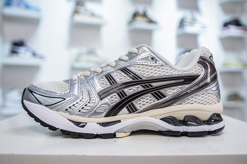 ASICS Running Shoes product