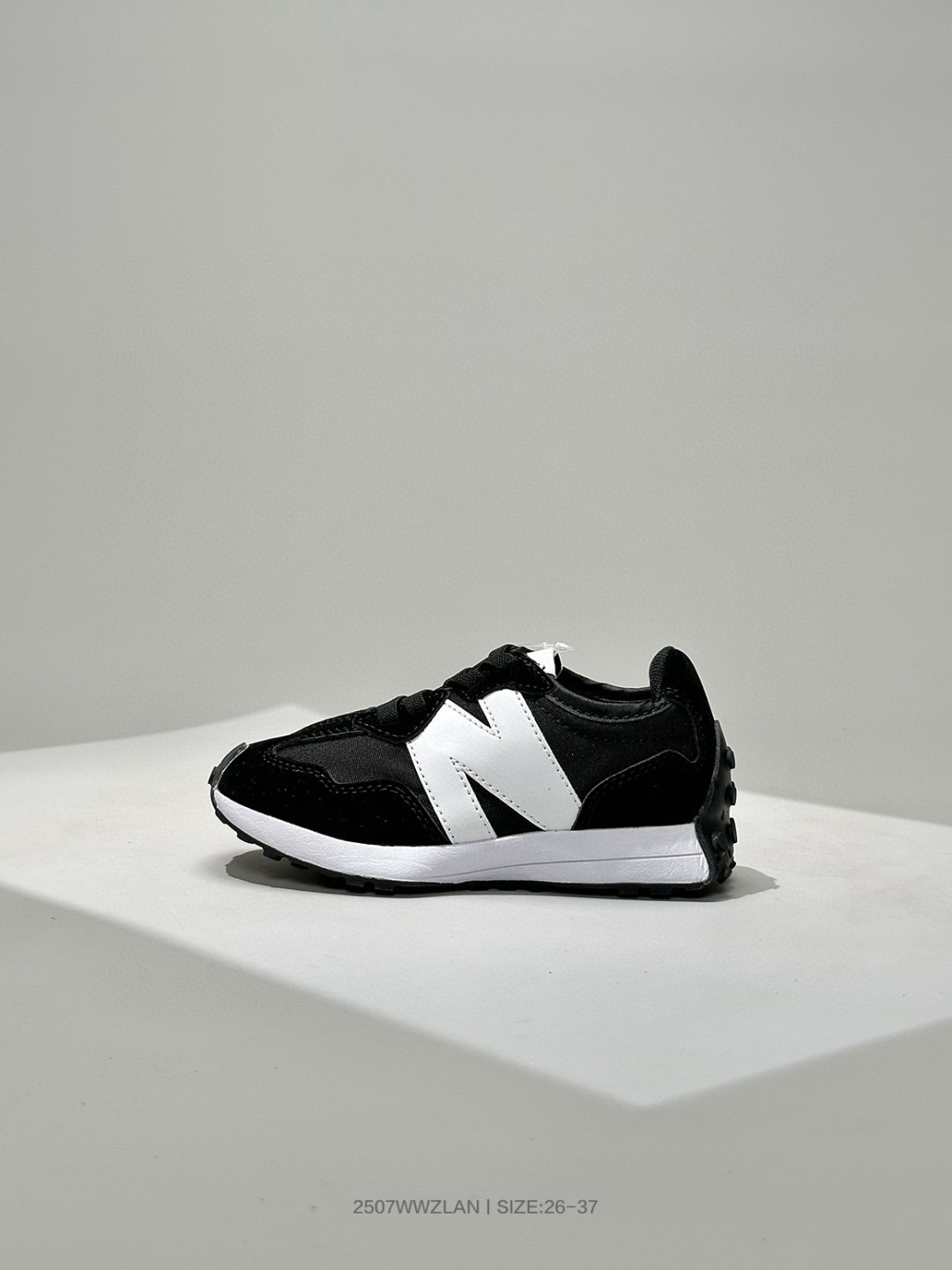Kids Nb327
