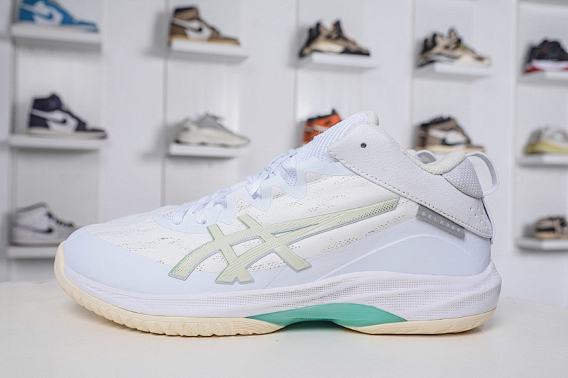 ASICS Running Shoes product