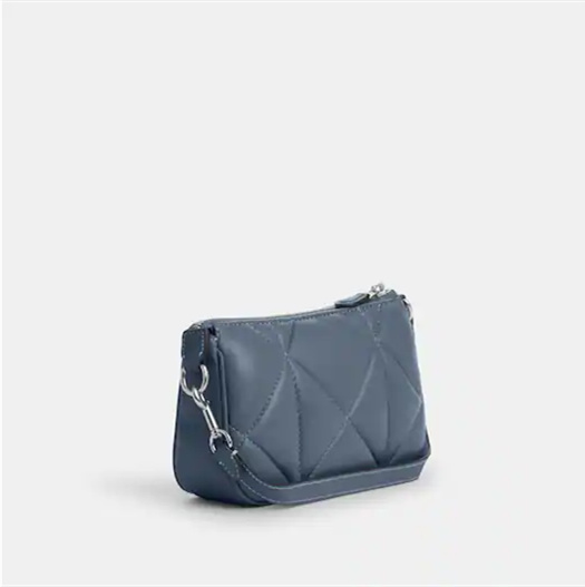 COAthtCH Classic handbags