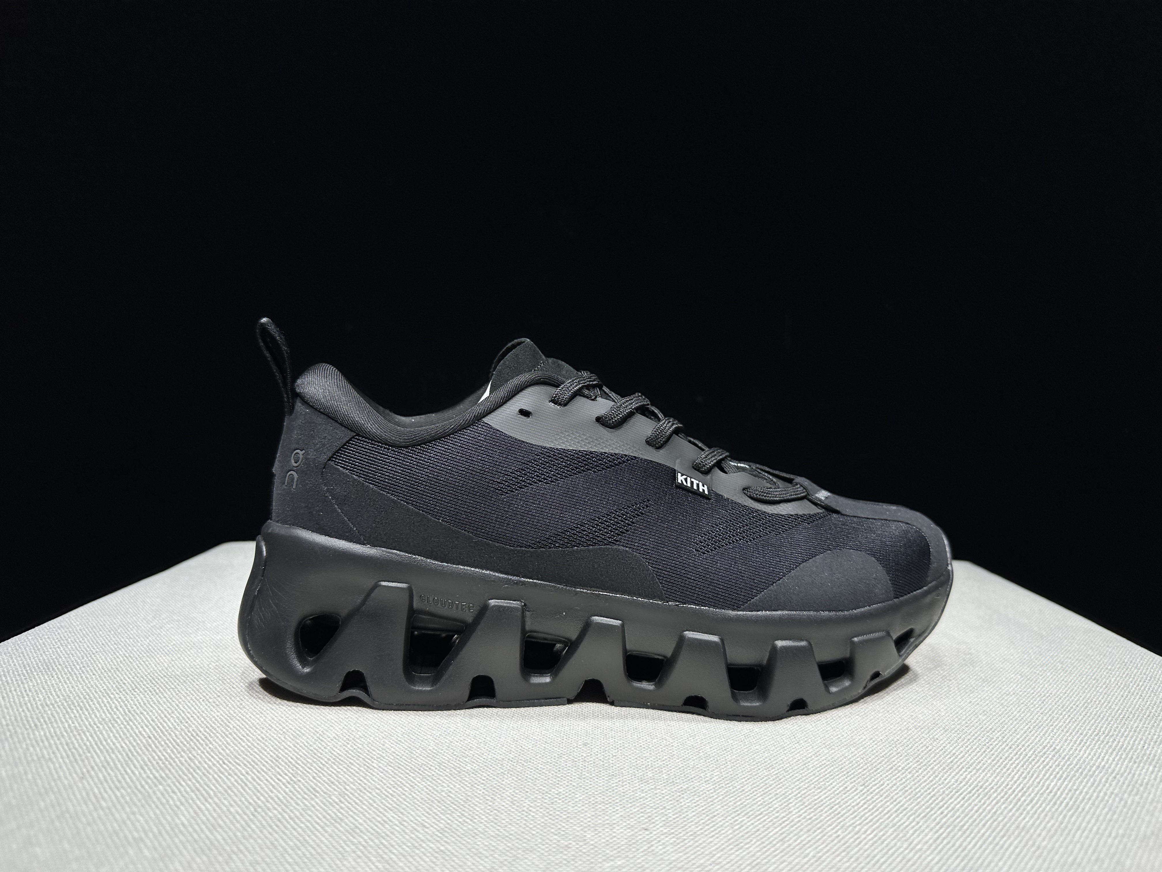 KITH K-Tech 1