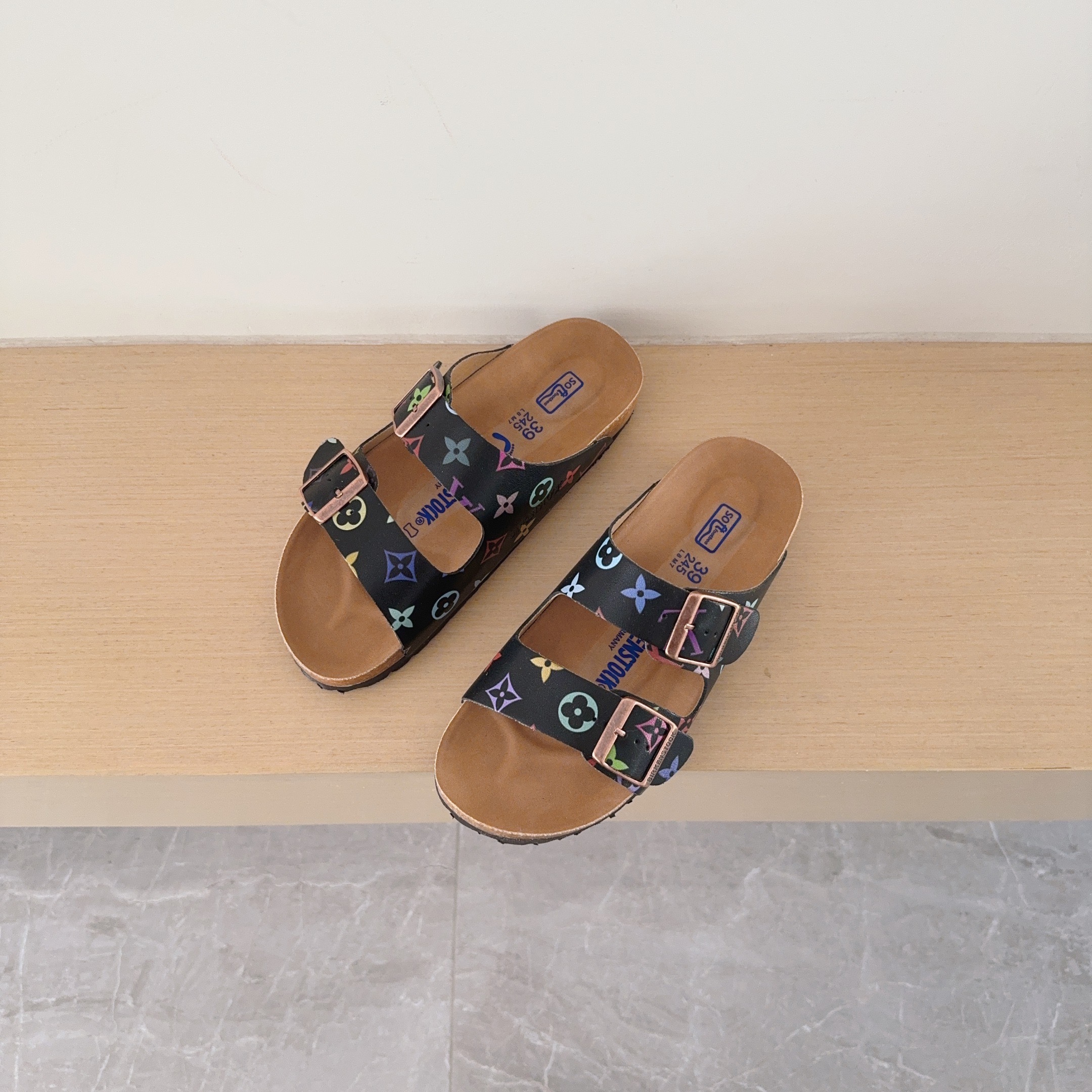 UGG Kids Collaboration Series Birken-Style Two-Strap Sandals Adult And Kids