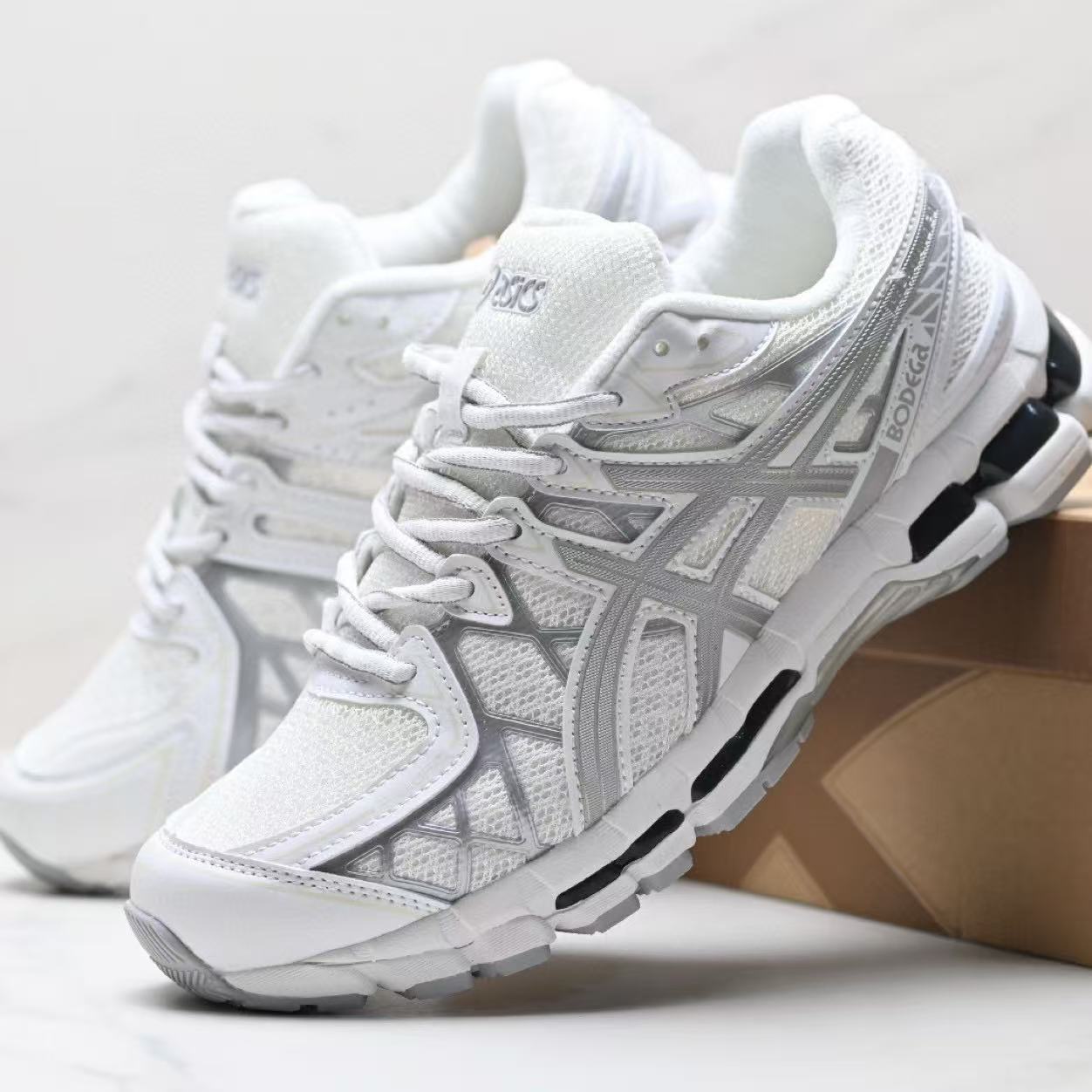 ASICS Gel-Kayano 20