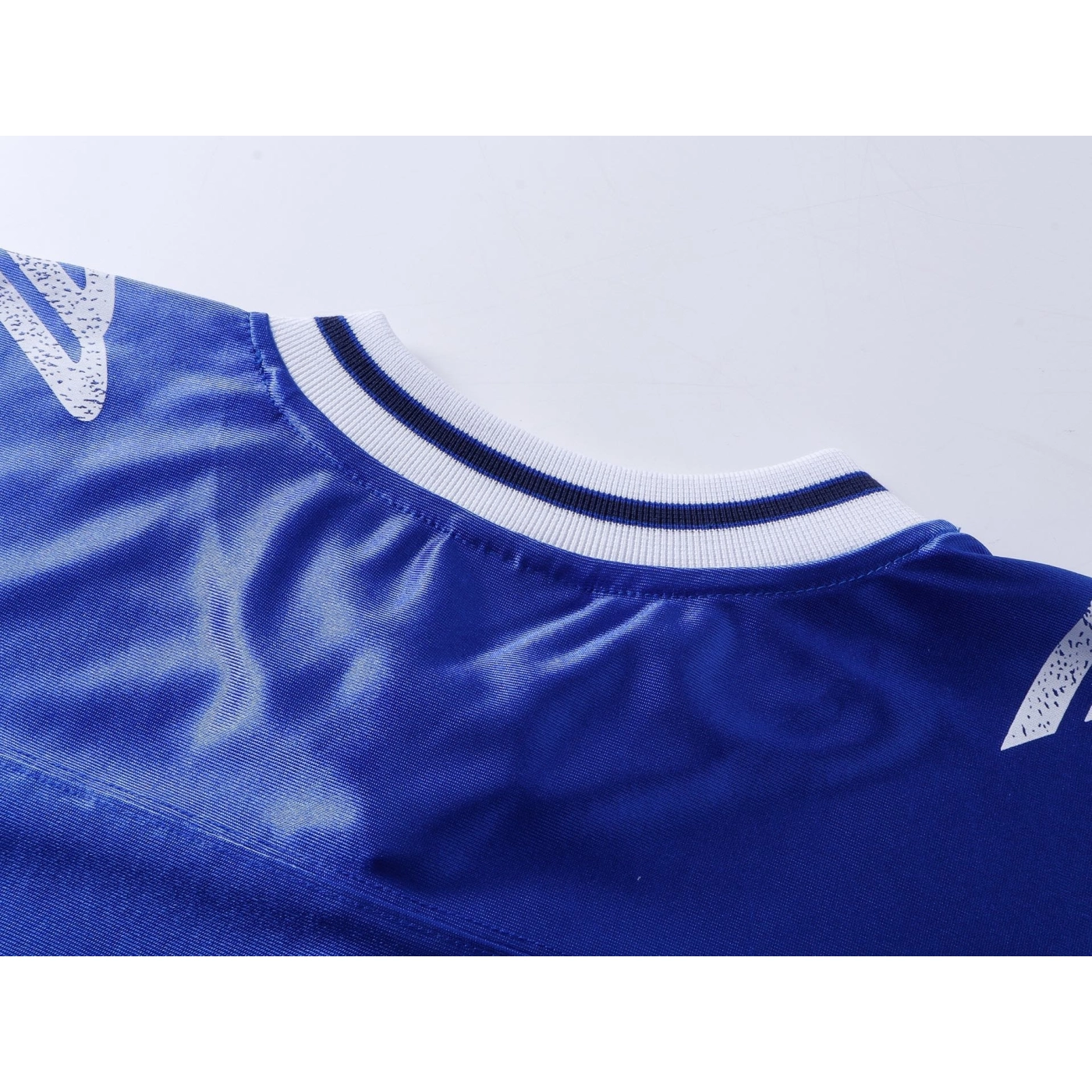 Balenciaga 3B Silhouette Ribbed V-neck Printed T-shirt Black/Blue/Gray