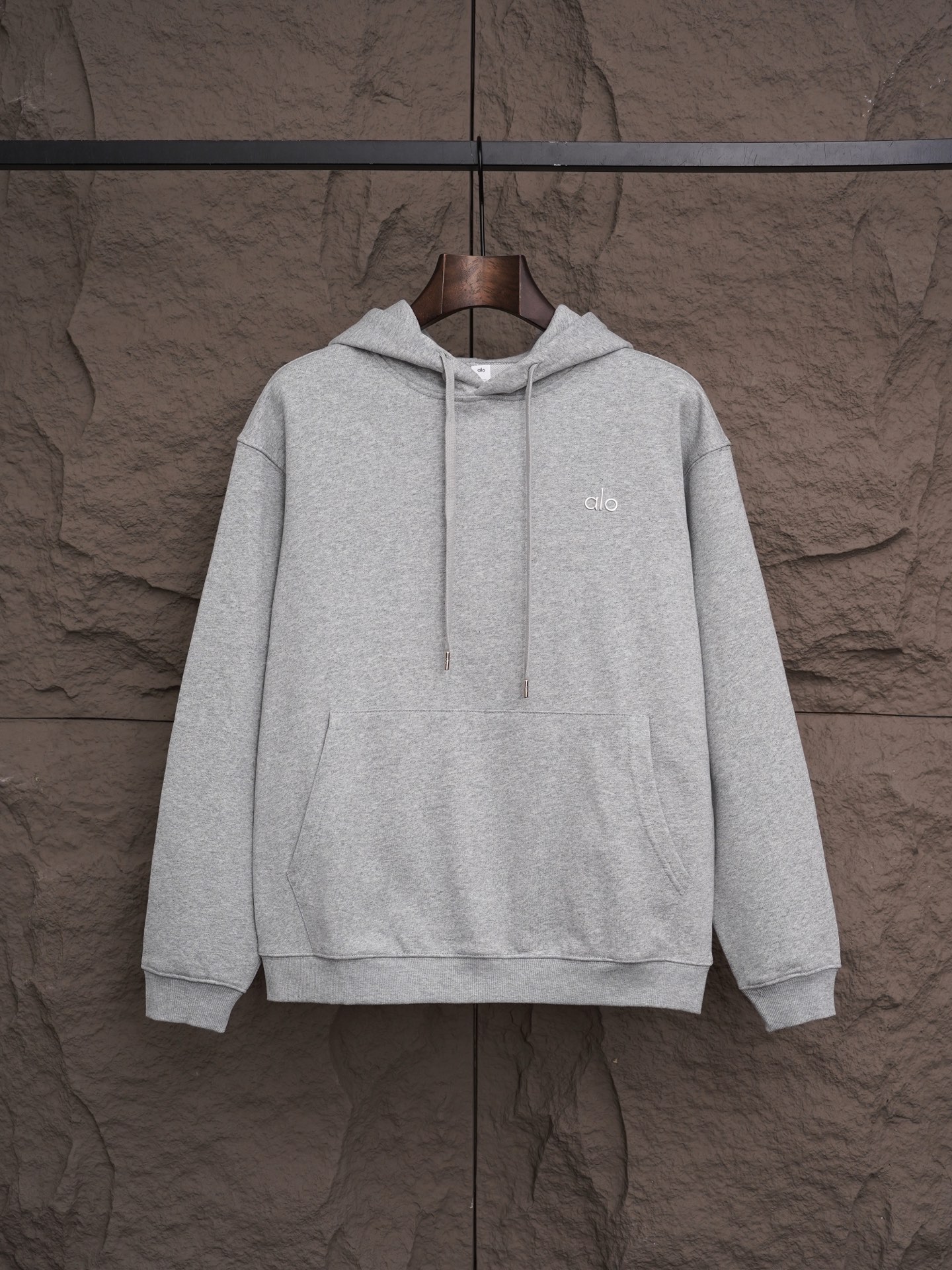 Alo Yoga Accolade Hoodie