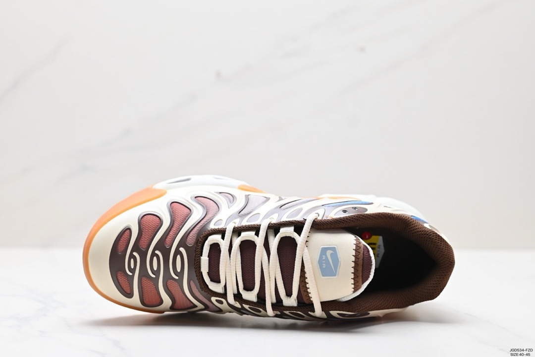 Air Max Plus Drift 37