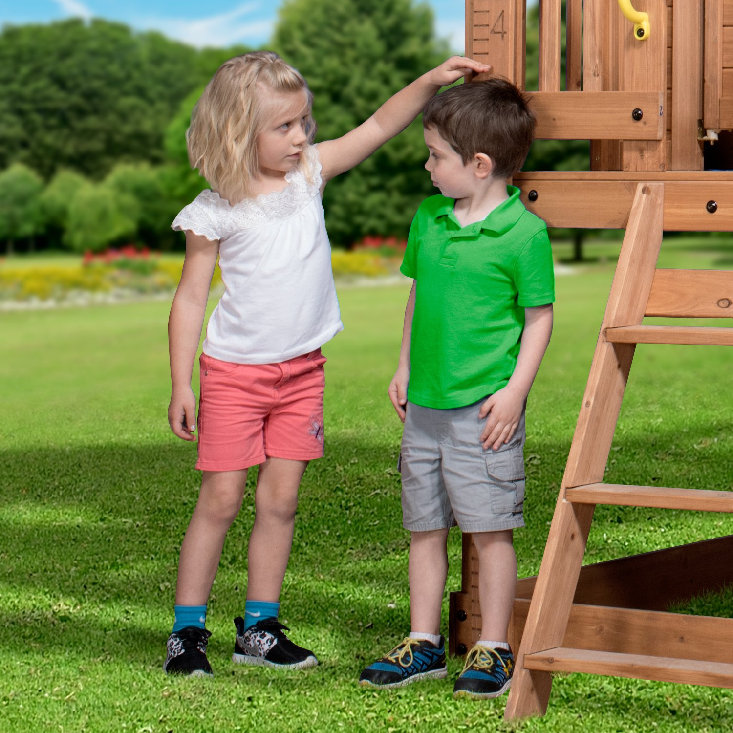 Scenic Heights All Cedar Playhouse