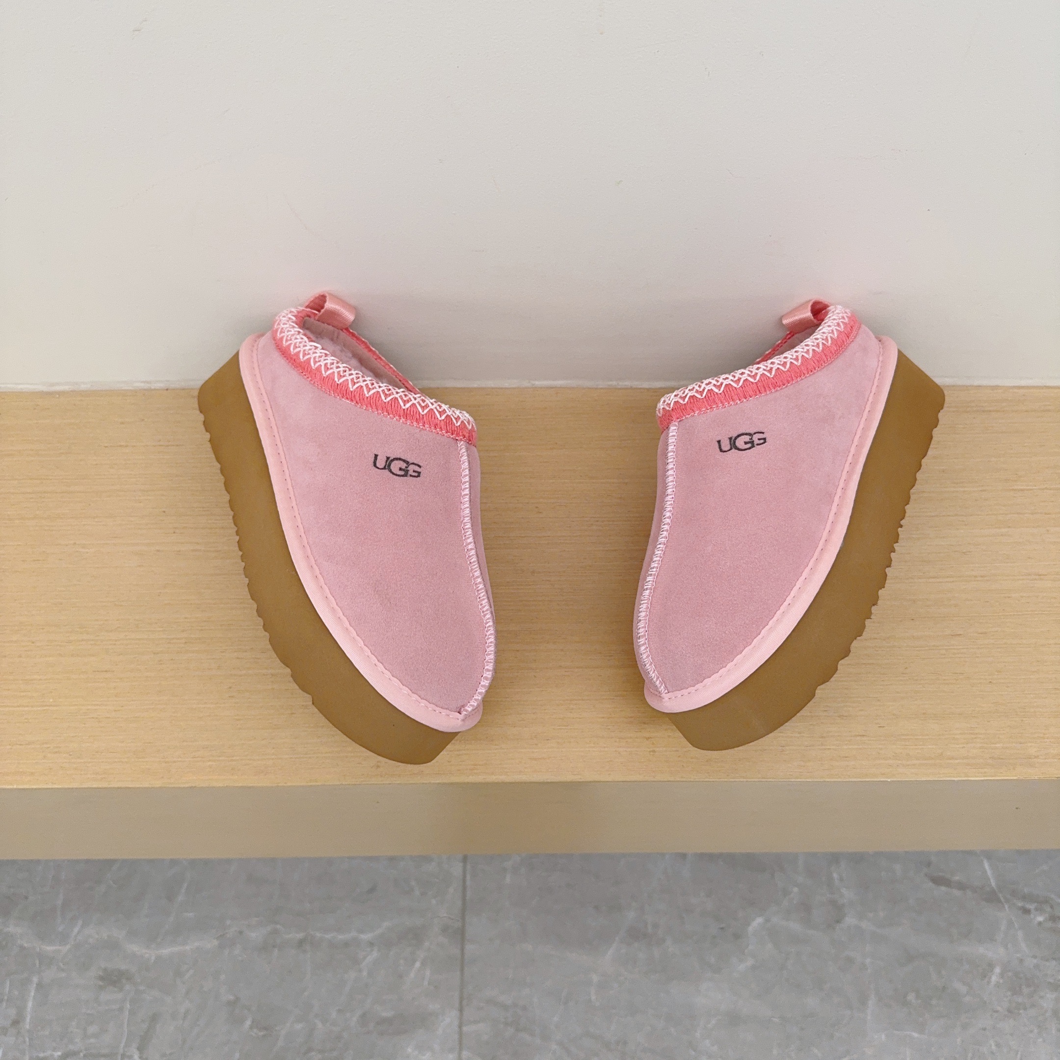UGG Kids Ethnic Pattern Platform