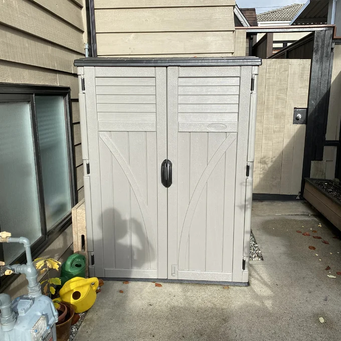 4x3 ft Plastic Vertical Tool Shed